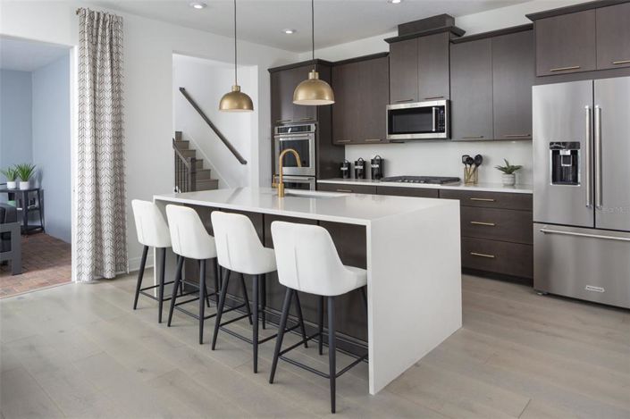 Image No.2-3 Bed Townhouse for sale