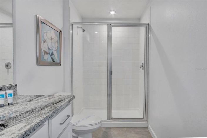 Image No.27-5 Bed Townhouse for sale