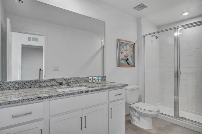 Image No.28-5 Bed Townhouse for sale