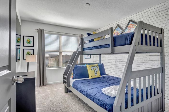 Image No.30-5 Bed Townhouse for sale