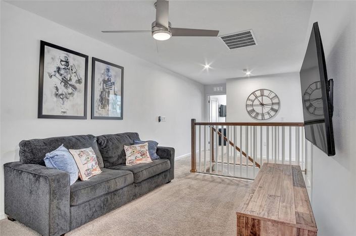 Image No.32-5 Bed Townhouse for sale