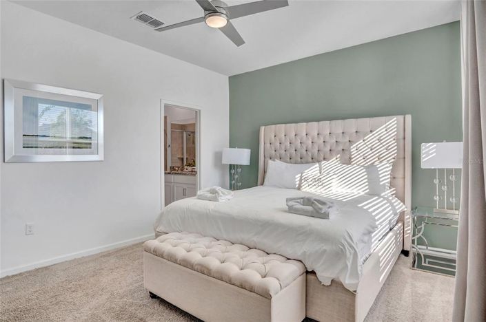 Image No.38-5 Bed Townhouse for sale