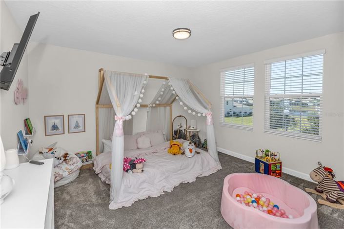 Image No.18-5 Bed Property for sale