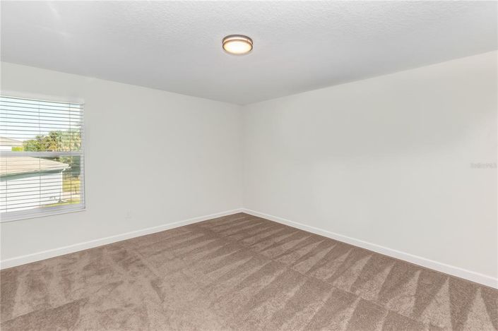 Image No.21-5 Bed Property for sale