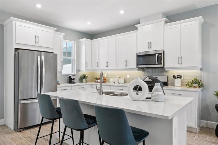 Image No.9-3 Bed Townhouse for sale