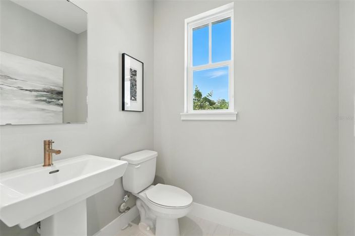 Image No.5-3 Bed Townhouse for sale