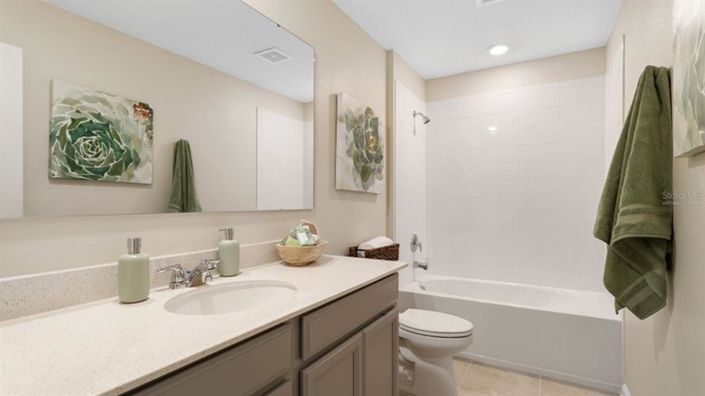 Image No.6-4 Bed Property for sale