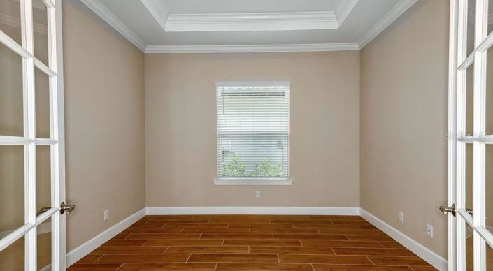 Image No.13-2 Bed Property for sale