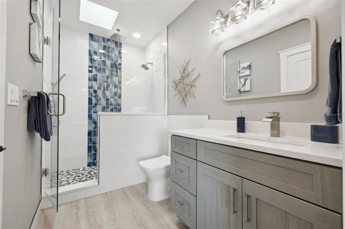 Image No.28-10 Bed Property for sale