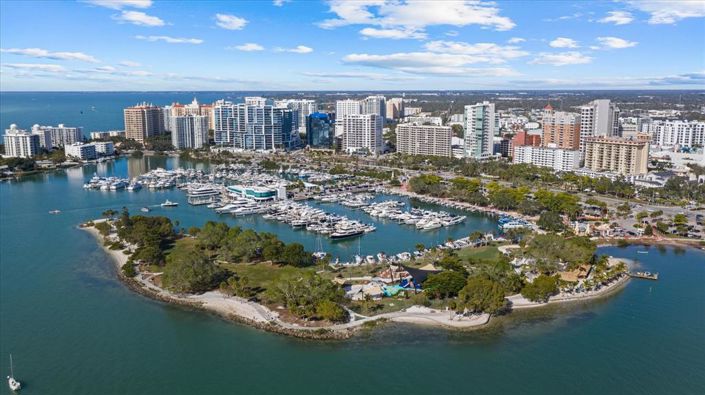 Image No.34-5 Bed Property for sale