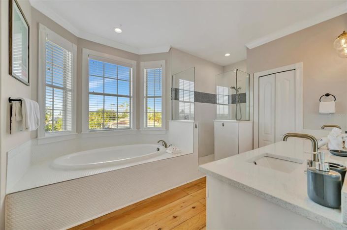 Image No.43-Propriété de 4 chambres à vendre à Holmes Beach