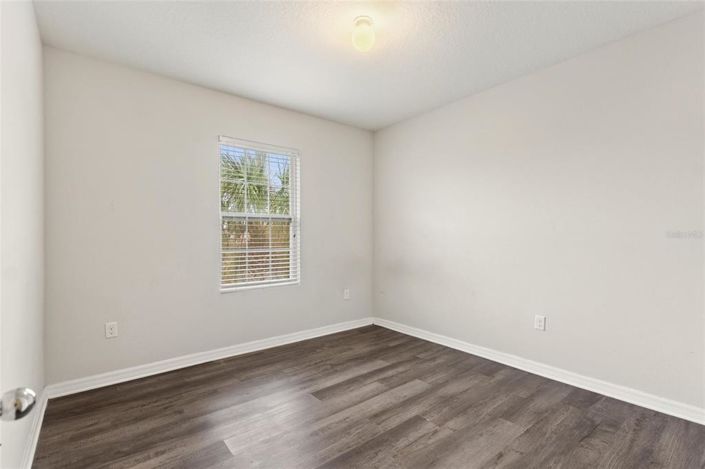 Image No.15-3 Bed Townhouse for sale