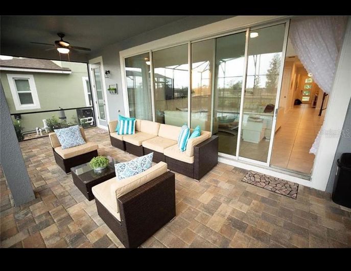 Image No.26-6 Bed Property for sale