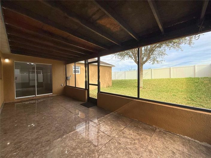 Image No.4-4 Bed Property for sale