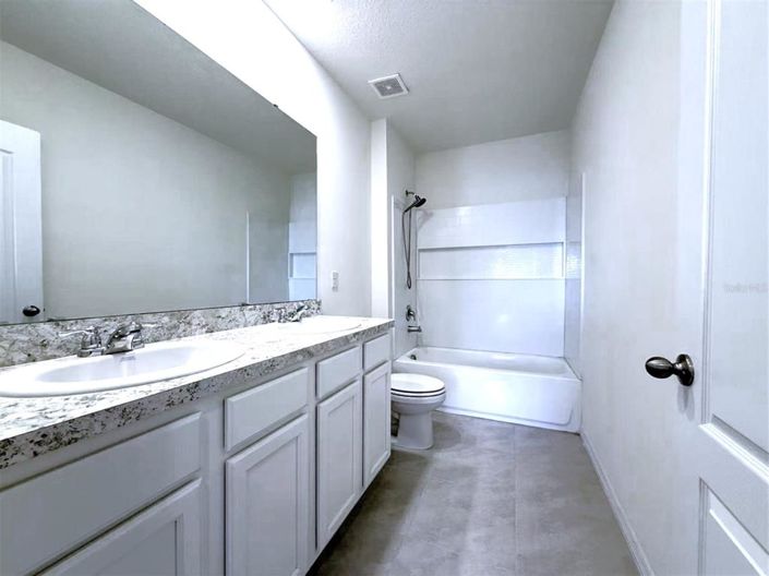 Image No.21-Propriété de 5 chambres à vendre à Davenport