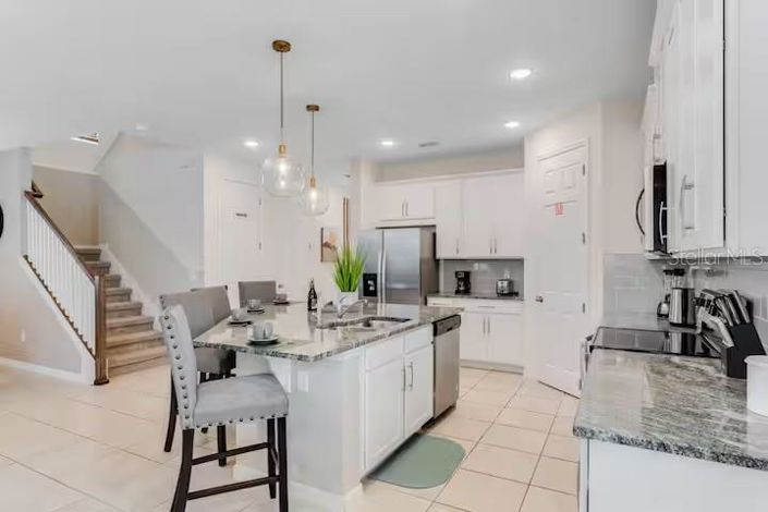 Image No.3-Propriété de 7 chambres à vendre à Kissimmee