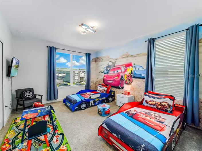 Image No.32-5 Bed Property for sale