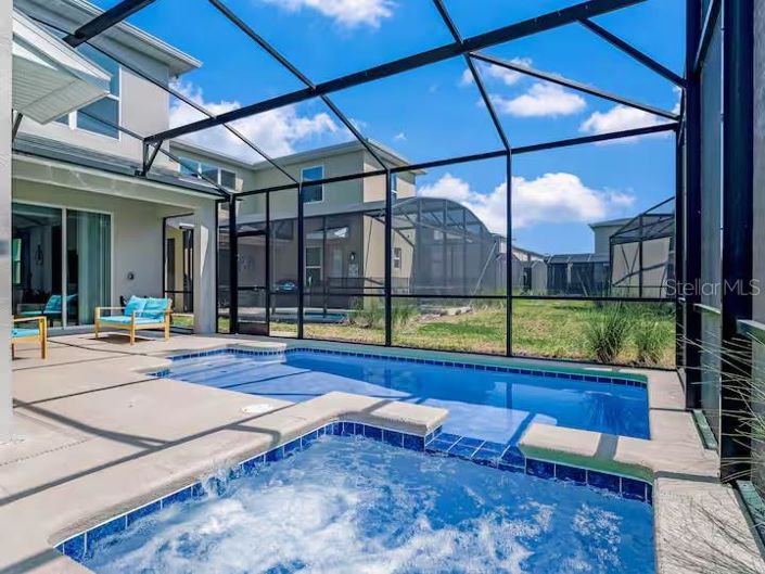 Image No.44-5 Bed Property for sale