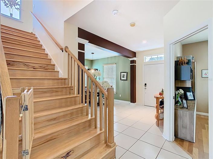 Image No.31-6 Bed Property for sale