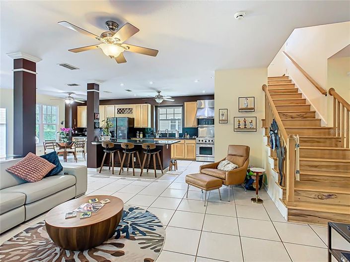 Image No.35-6 Bed Property for sale