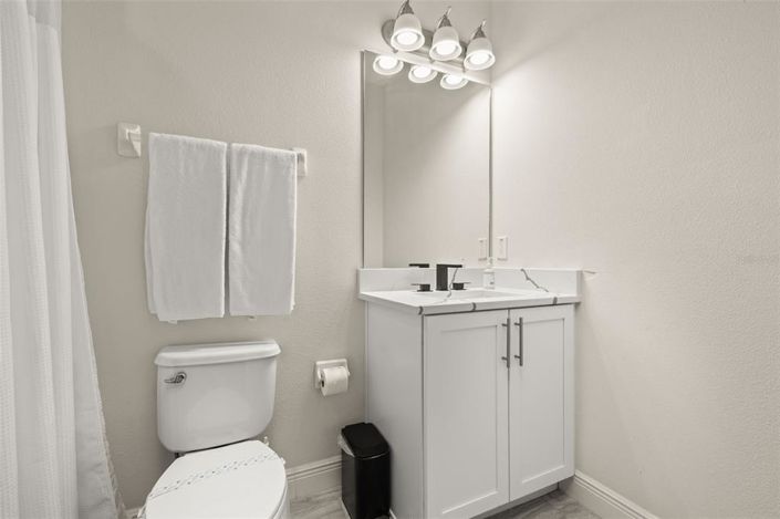 Image No.30-5 Bed Property for sale