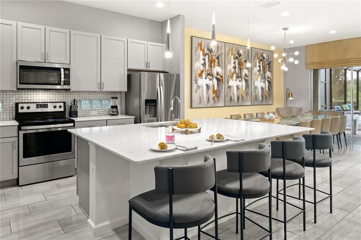 Image No.12-11 Bed Property for sale