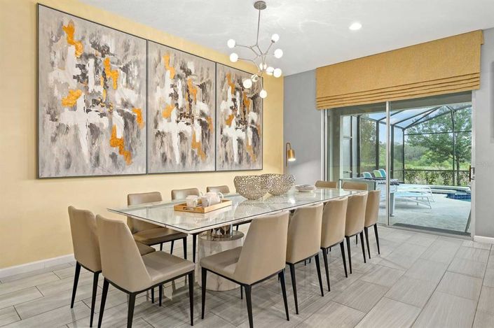 Image No.17-11 Bed Property for sale