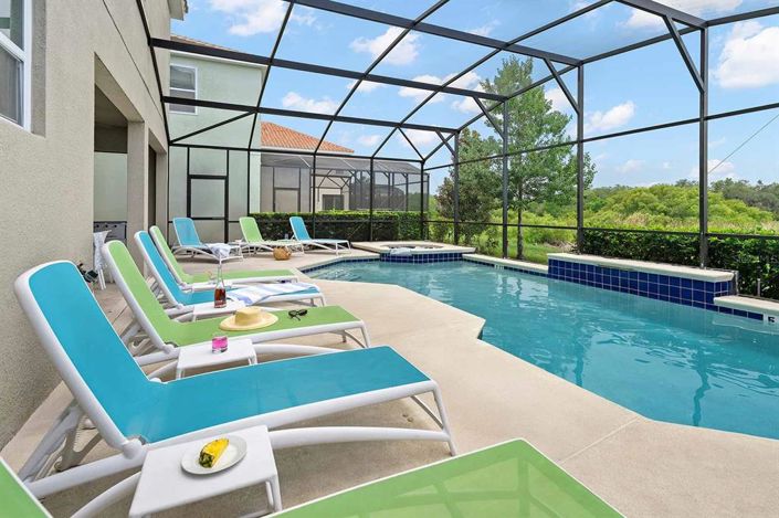 Image No.24-11 Bed Property for sale