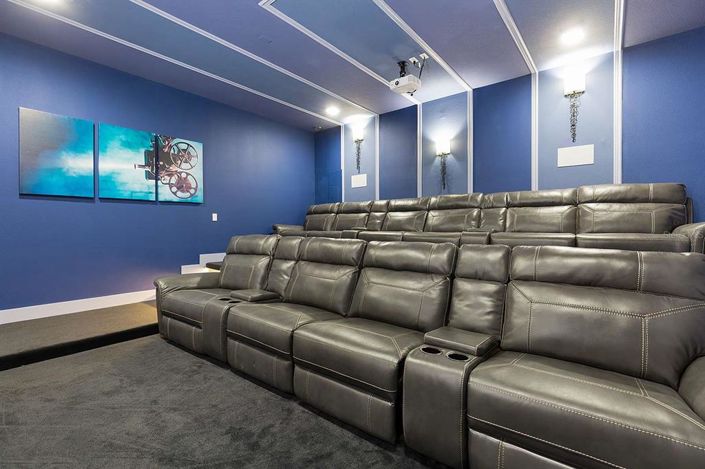 Image No.27-11 Bed Property for sale