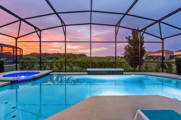 Image No.20-11 Bed Property for sale