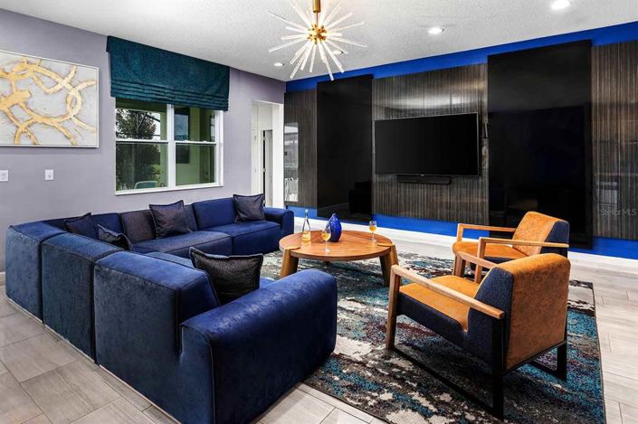 Image No.7-11 Bed Property for sale