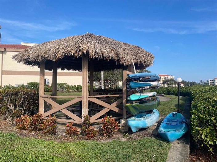 Image No.32-2 Bed Property for sale