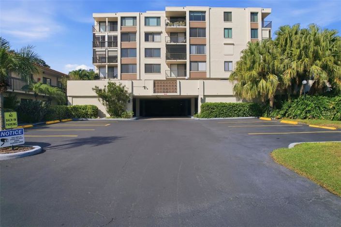 Image No.46-2 Bed Property for sale