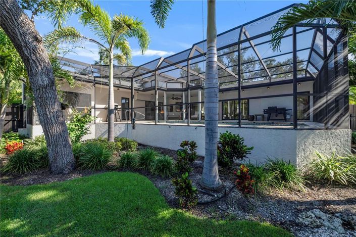 Image No.53-4 Bed Property for sale