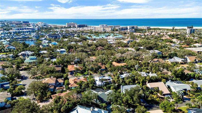 Image No.59-4 Bed Property for sale