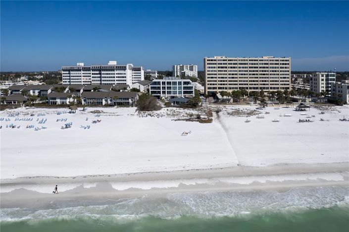 Image No.41-4 Bed Property for sale