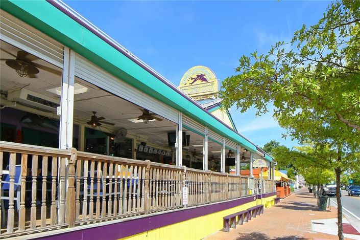 Image No.50-4 Bed Property for sale