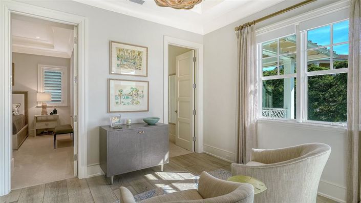 Image No.32-4 Bed Property for sale