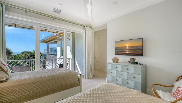 Image No.34-4 Bed Property for sale