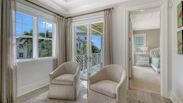 Image No.39-4 Bed Property for sale