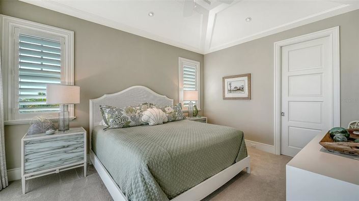 Image No.40-4 Bed Property for sale