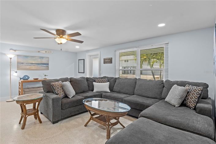 Image No.3-Propriété de 3 chambres à vendre à Holmes Beach