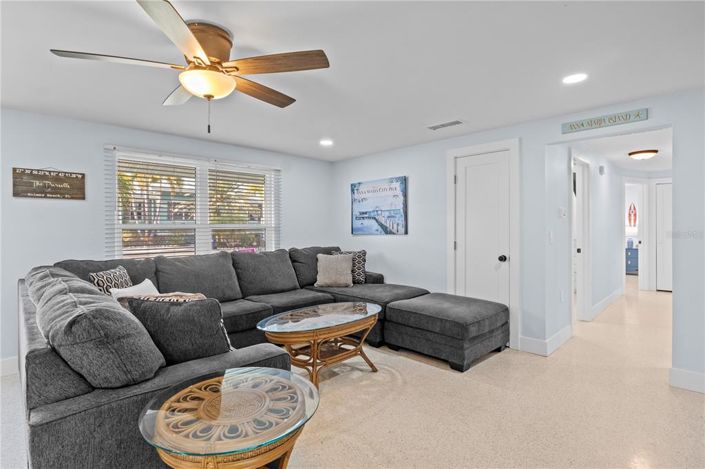 Image No.7-Propriété de 3 chambres à vendre à Holmes Beach