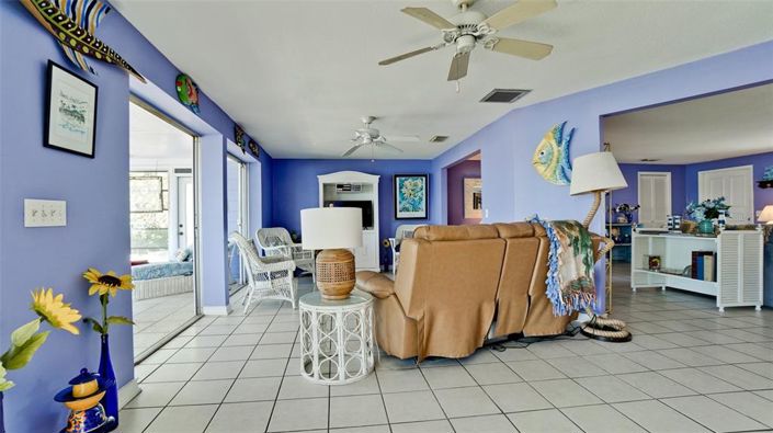 Image No.16-2 Bed Property for sale