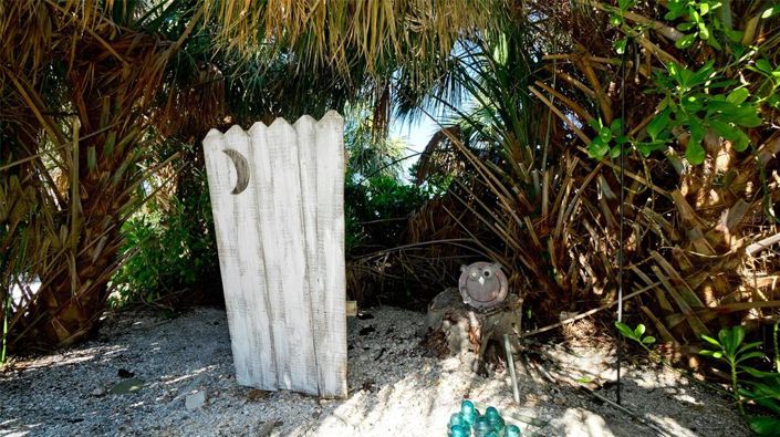 Image No.19-2 Bed Property for sale