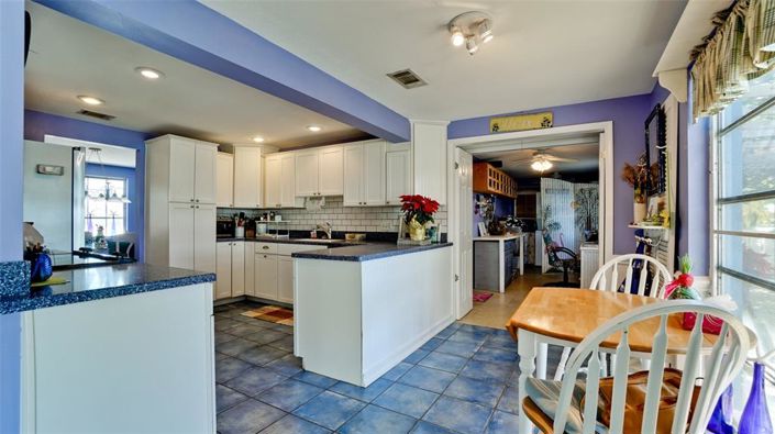 Image No.26-2 Bed Property for sale