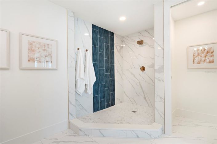 Image No.22-3 Bed Property for sale