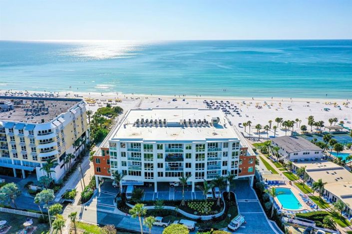 Image No.36-3 Bed Property for sale