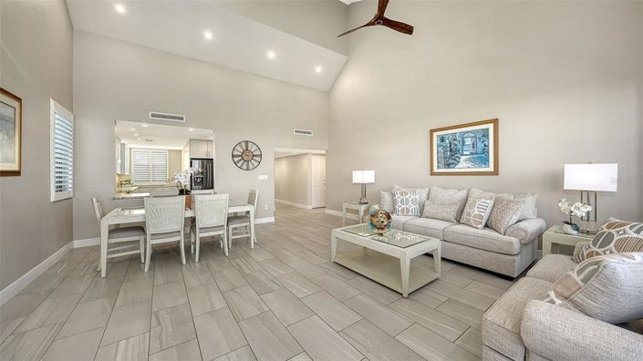 Image No.11-Propriété de 2 chambres à vendre à Sarasota