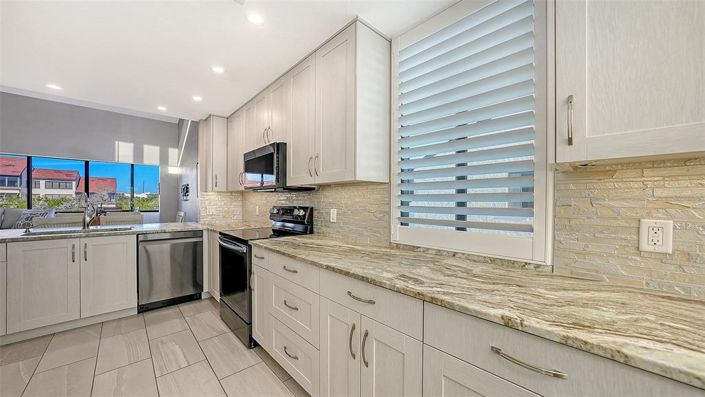 Image No.16-Propriété de 2 chambres à vendre à Sarasota